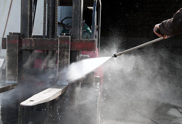 Best Deck Pressure Washing  in Princess Anne, MD